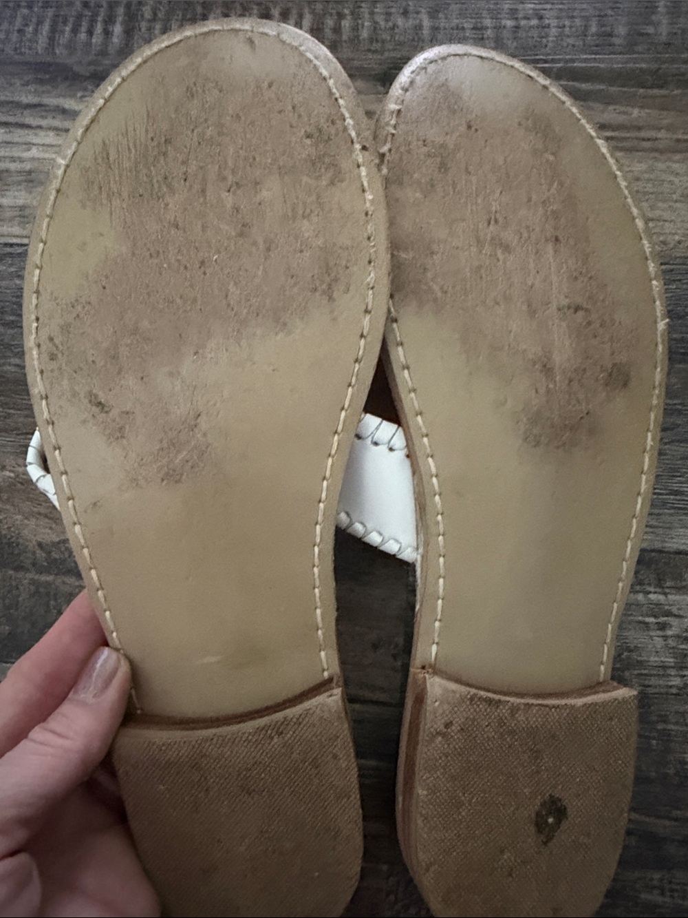 Jack Rogers White Leather Floral Thong Sandals - Picture 4 of 4